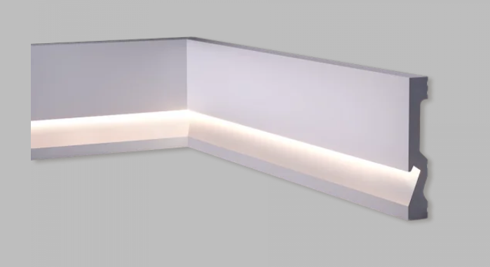 ARD - BATTISCOPA PER ALLOGGIO LED JX181