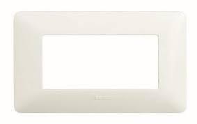 [AM4804BBN] MATIX PLACCA 4P BIANCO