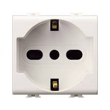 [ECSE8080] PRESA ITALIANA BIVALENTE CON SICUREZZA 10/16A 250